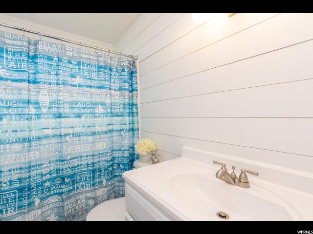 2568 N 690 W, Clinton, UT 84015 — photo 11