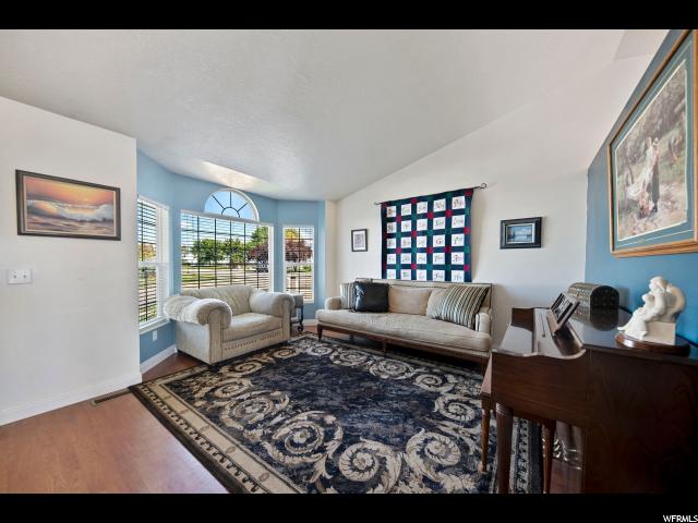 217 W 1900 S, Clearfield, UT 84015 — photo 3