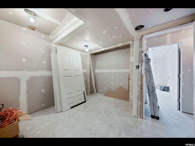 217 W 1900 S, Clearfield, UT 84015 — photo 11