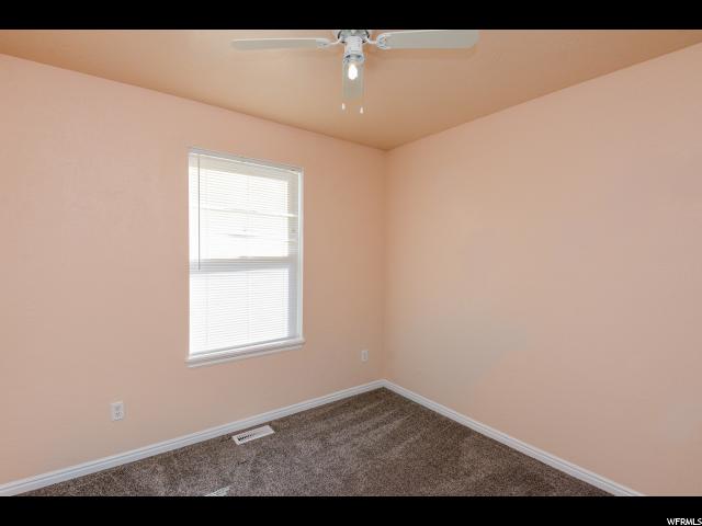 189 N 360 W, Clearfield, UT 84015 — photo 12