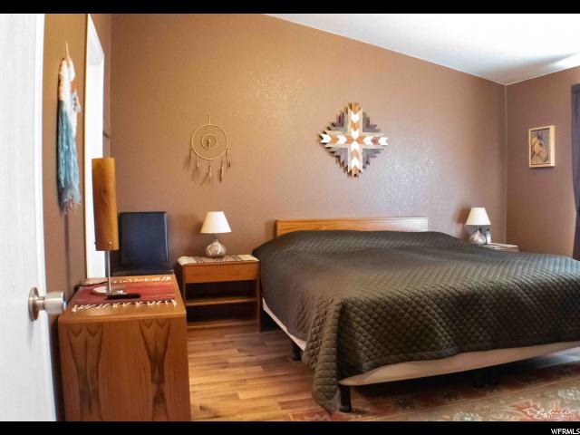 1375 S Desert View Dr E, Kanab, UT 84741 — photo 11