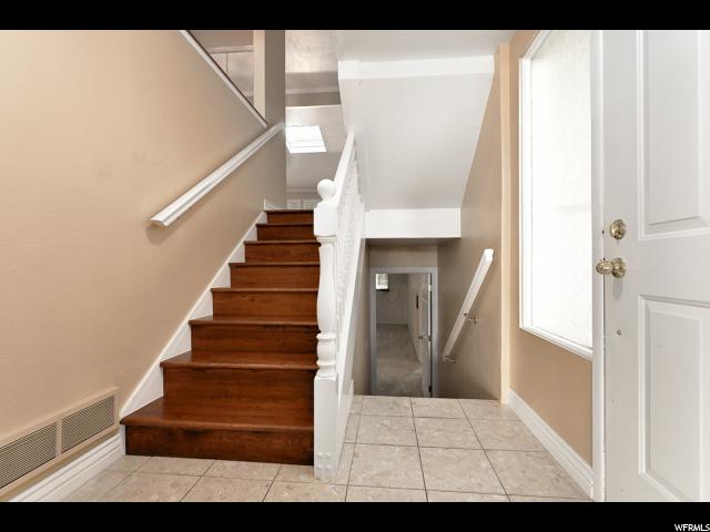 6284 S Granada Dr E, Murray, UT 84121 — photo 3
