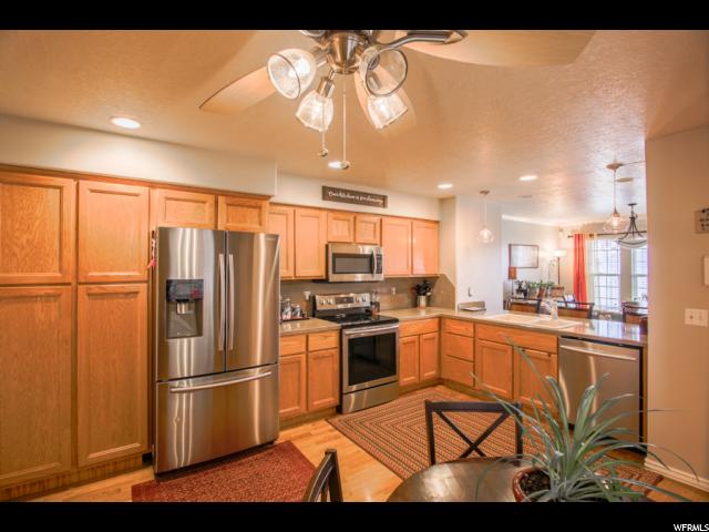 1033 E Daybreak Dr, South Ogden, UT 84403 — photo 8