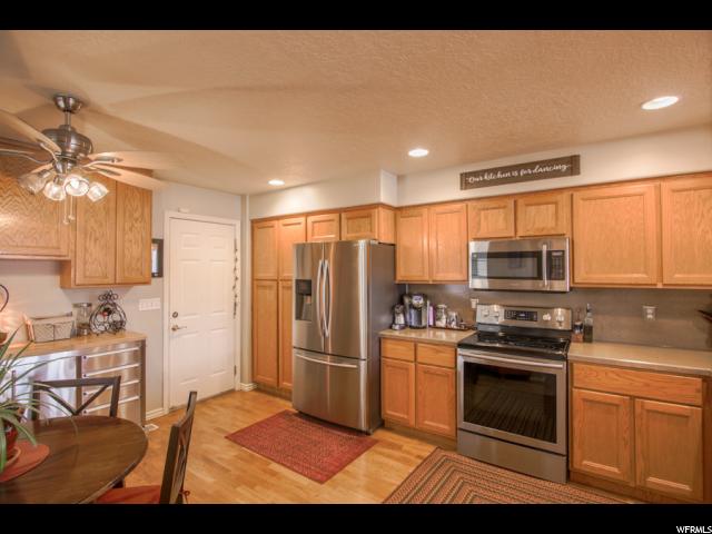 1033 E Daybreak Dr, South Ogden, UT 84403 — photo 6