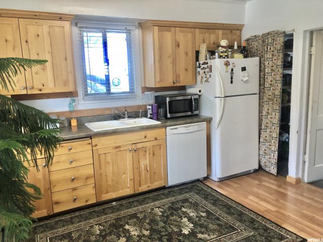 77 N 5th St E, Tooele, UT 84074 — photo 4