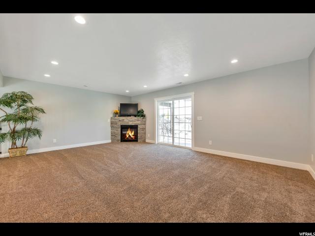 696 W 100 N, Layton, UT 84041 — photo 10