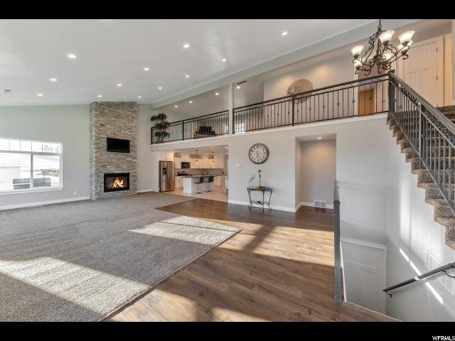 696 W 100 N, Layton, UT 84041 — photo 4