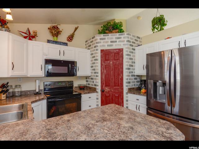 1445 N Fowler, Ogden, UT 84404 — photo 7