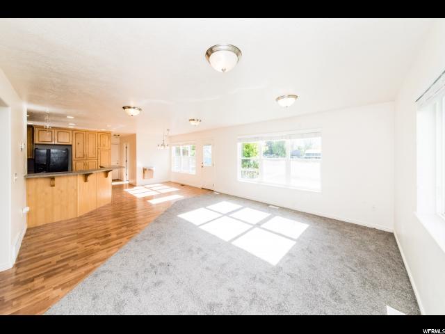 231 S 300 E, Hyrum, UT 84319 — photo 8
