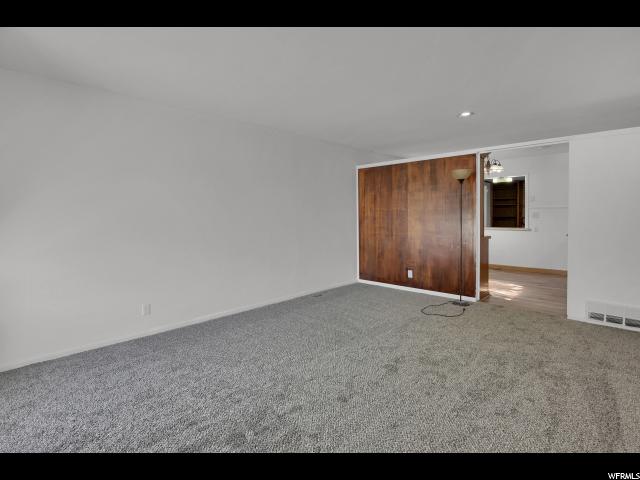 1027 E Chatelain Rd S, Ogden, UT 84403 — photo 3