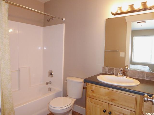 413 S 1285 E, Hyrum, UT 84319 — photo 10