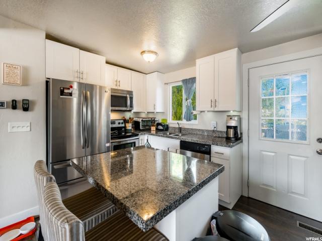 621 E Hilo St, Sandy, UT 84070 — photo 3