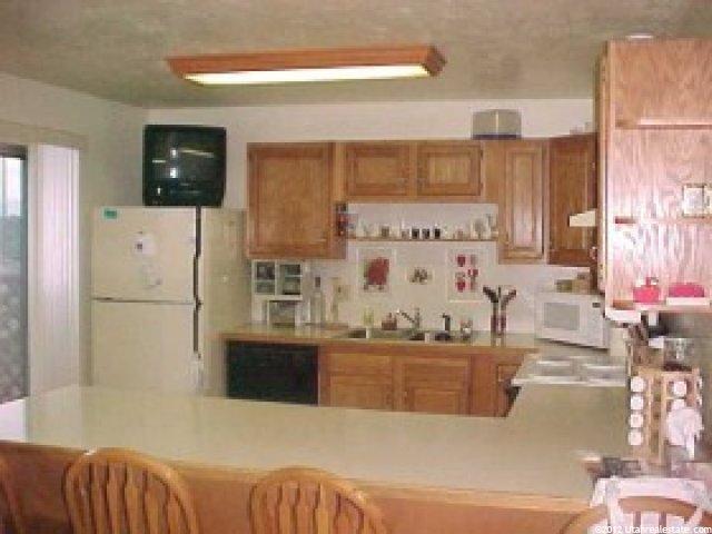 3334 Sidney Way, Magna, UT 84044 — photo 3