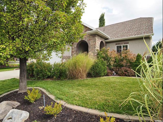 2069 S James Cir E, Clearfield, UT 84015 — photo 2