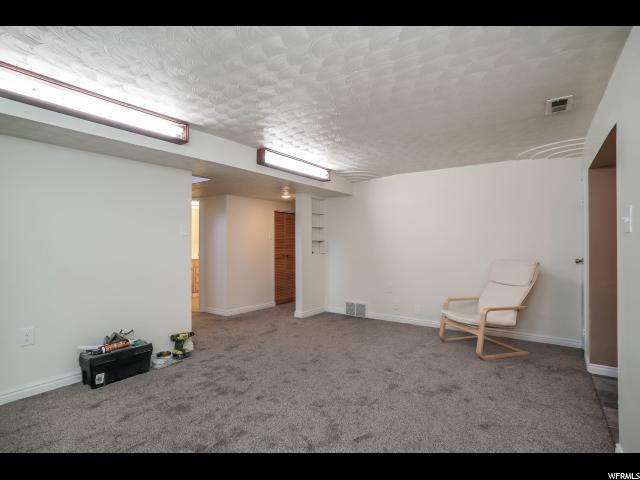 193 Ross Dr, Clearfield, UT 84015 — photo 10