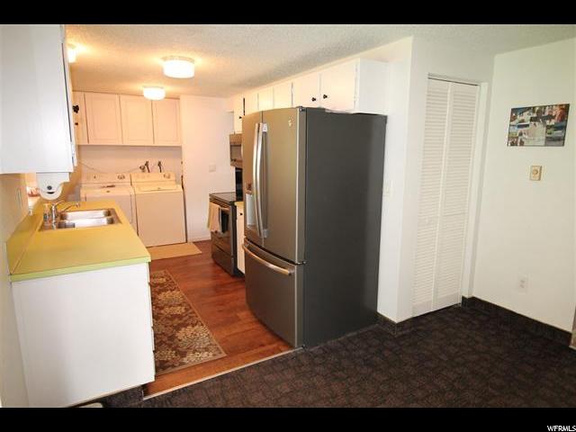 194 E Roosevelt Ave, Inkom, ID 83245 — photo 8