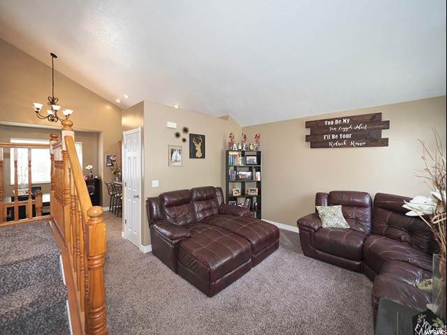 2097 W 2220 N, Clinton, UT 84015 — photo 2