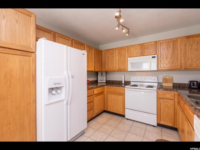 2018 N 2095 W, Clinton, UT 84015 — photo 9