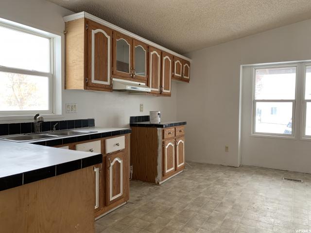1884 E 4000 S, Naples, UT 84078 — photo 4