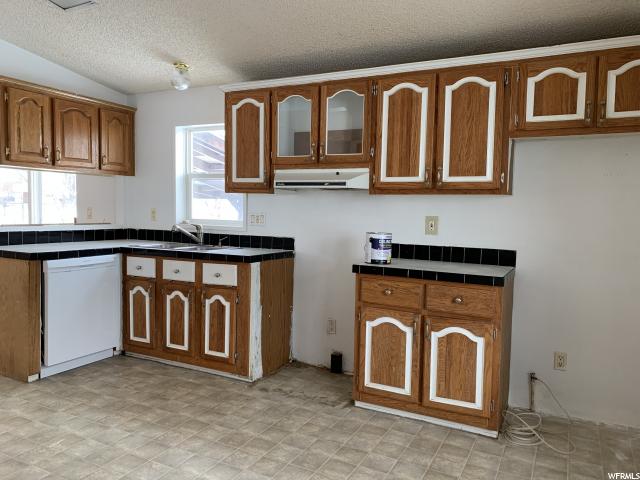 1884 E 4000 S, Naples, UT 84078 — photo 7