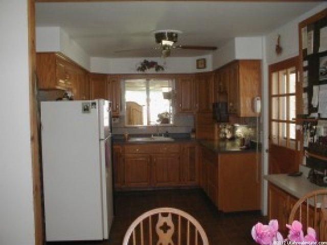 770 W 220 N, West Bountiful, UT 84087 — photo 4