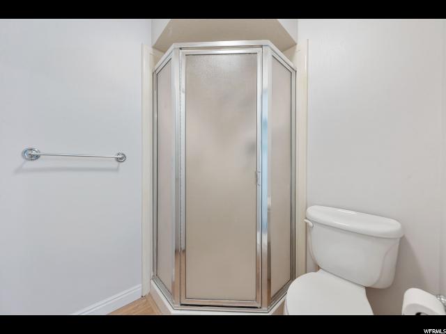 295 Peach Ln, Bountiful, UT 84010 — photo 11