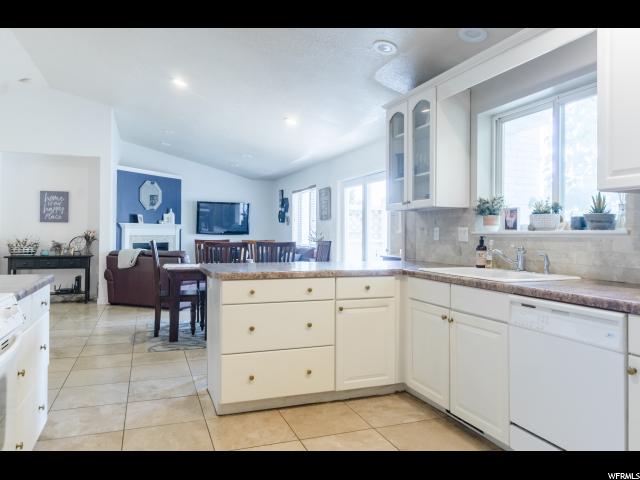 489 E 200 S, Hyrum, UT 84319 — photo 11