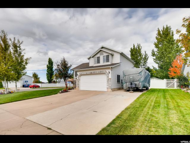 688 W 2050 N, Clinton, UT 84015 — photo 3