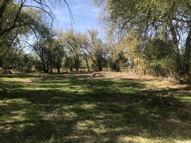 332 E 850 N, Harrisville, UT 84404 — photo 2