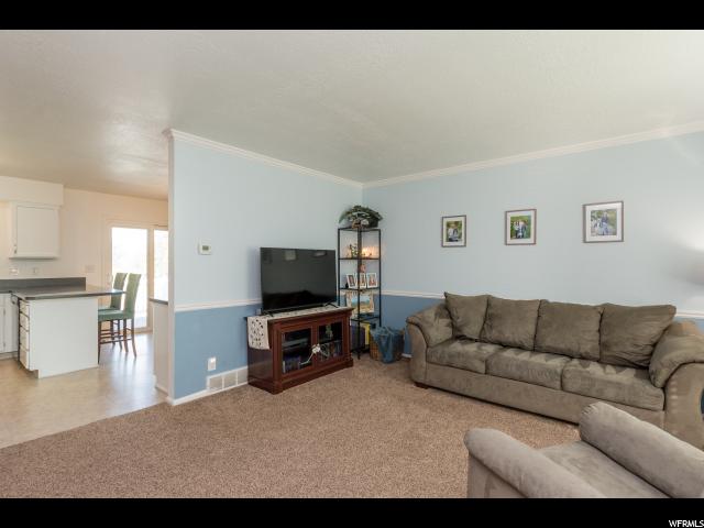 5607 S 3000 W, Roy, UT 84067 — photo 4