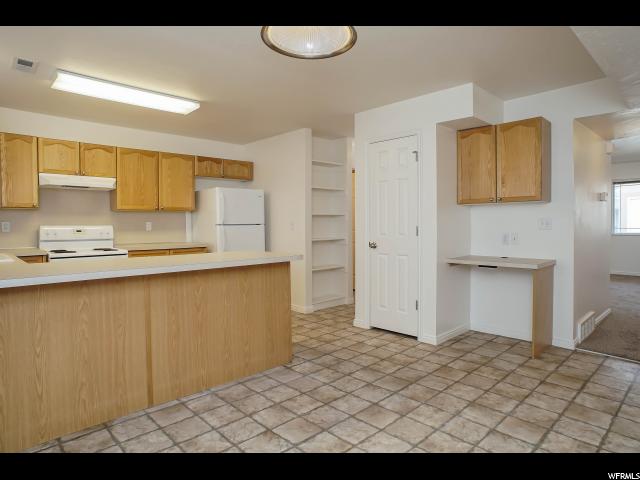 320 E 2350 N #11, North Ogden, UT 84414 — photo 9
