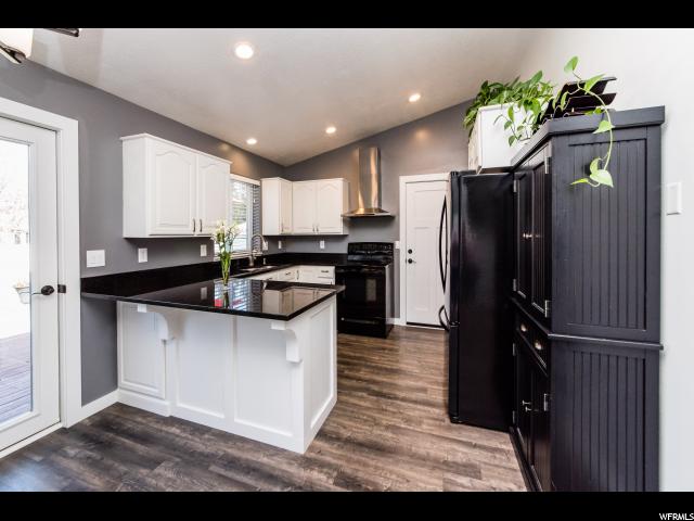 195 W 225 N, Providence, UT 84332 — photo 2