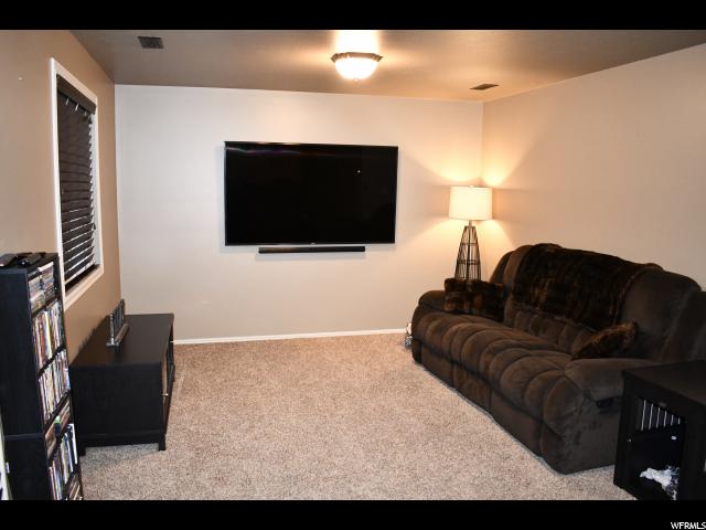 594 N 1300 W, Clinton, UT 84015 — photo 6