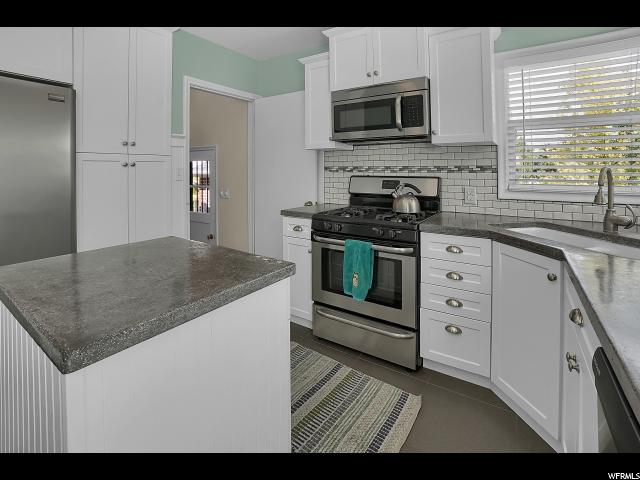 293 E 600 N, Logan, UT 84321 — photo 9