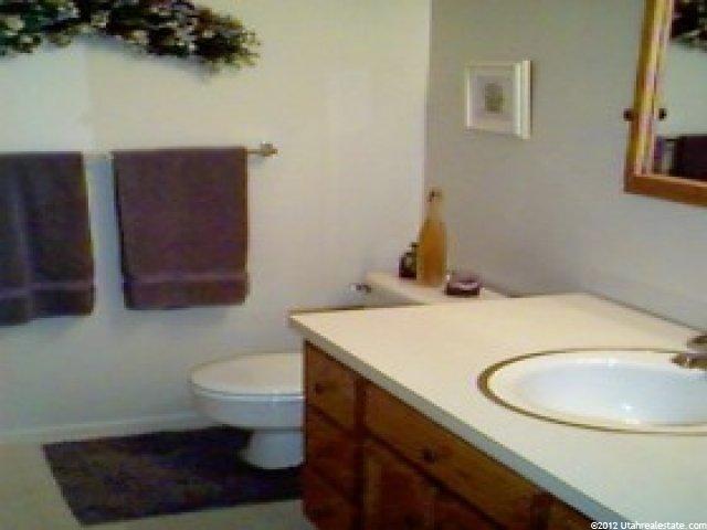 1344 E 3075 N, North Ogden, UT 84414 — photo 8