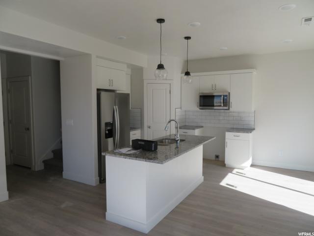 453 S 1400 E, Hyrum, UT 84319 — photo 2