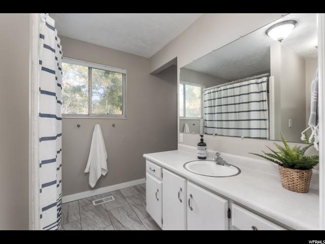 8323 S 1100 E, Sandy, UT 84094 — photo 12