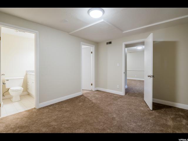 560 E Cobblestone Ln, Midvale, UT 84047 — photo 11
