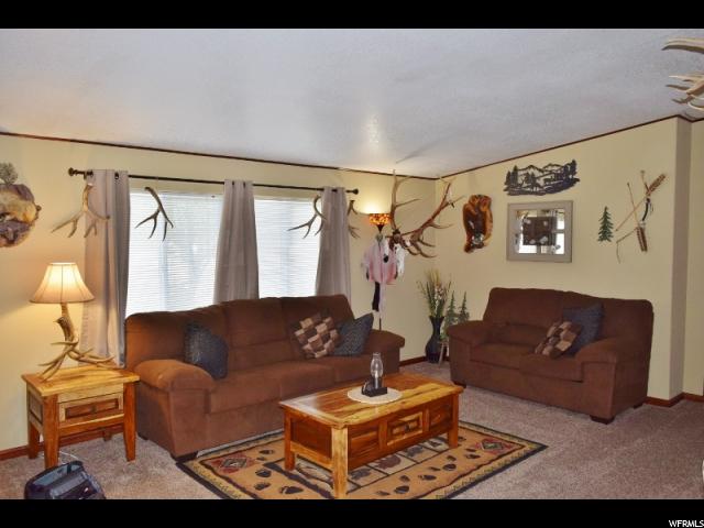 390 E Molen Rd, Ferron, UT 84523 — photo 4