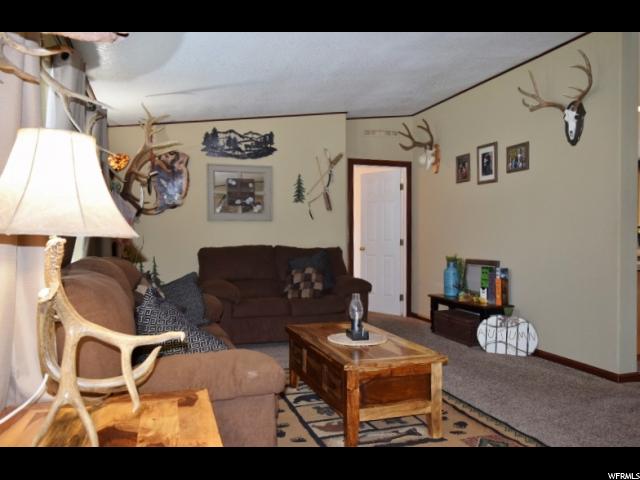 390 E Molen Rd, Ferron, UT 84523 — photo 3