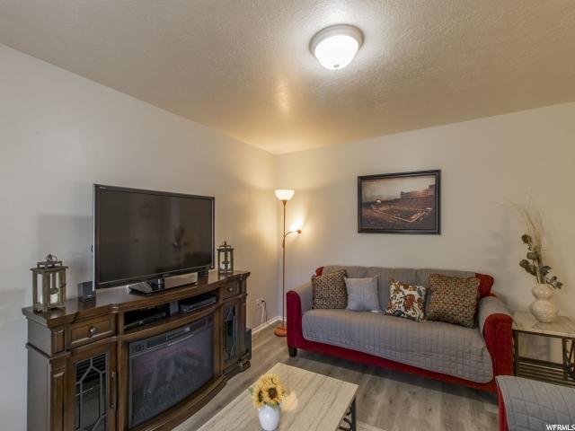 461 W 100 N, Clearfield, UT 84015 — photo 4