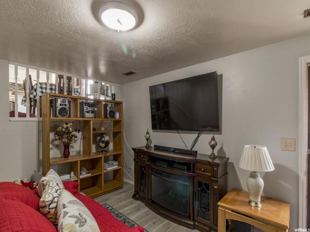 461 W 100 N, Clearfield, UT 84015 — photo 8