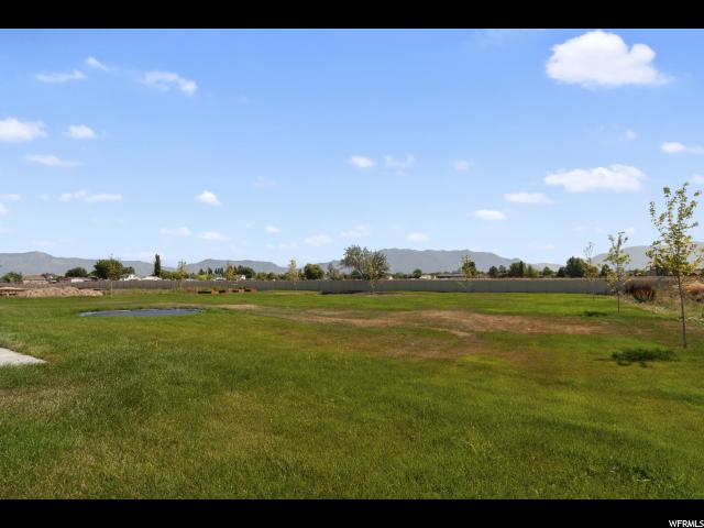 2116 N 3300 W, Clinton, UT 84015 — photo 11