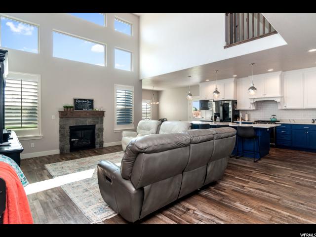 2116 N 3300 W, Clinton, UT 84015 — photo 3
