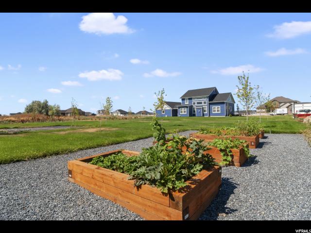 2116 N 3300 W, Clinton, UT 84015 — photo 9