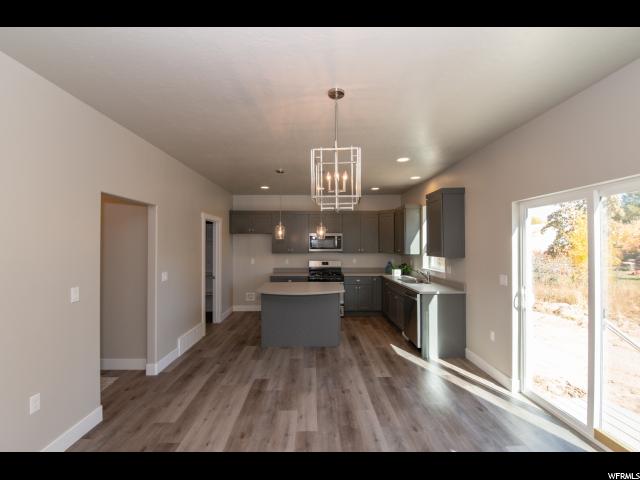 1052 W 1000 N, Clinton, UT 84015 — photo 10