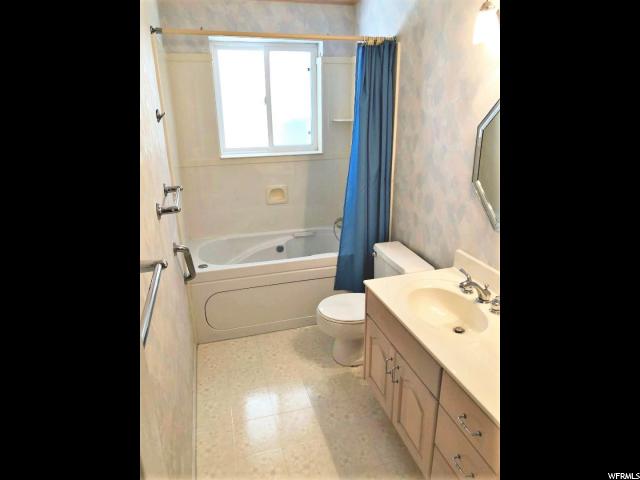 2112 E Kathy Dr, Sandy, UT 84092 — photo 10