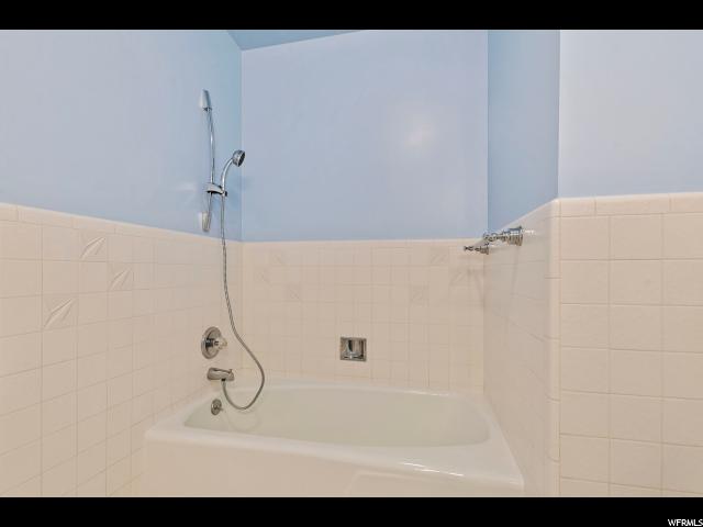 902 S 850 E, Bountiful, UT 84010 — photo 12