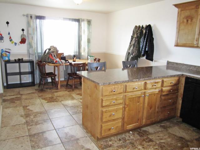 45 S 400 E, Spring City, UT 84662 — photo 7