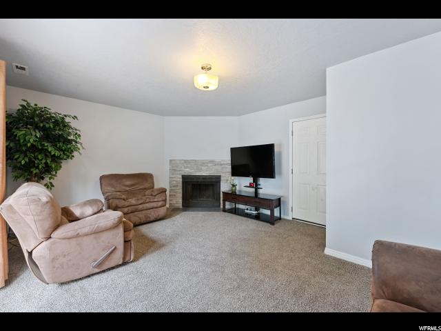 8252 S 560 E, Sandy, UT 84070 — photo 12